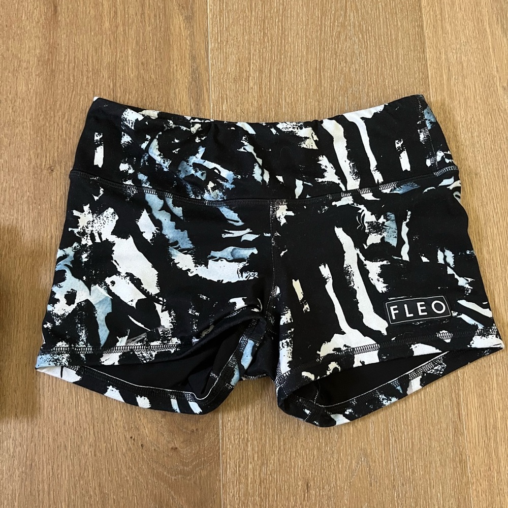 Fleo shorts